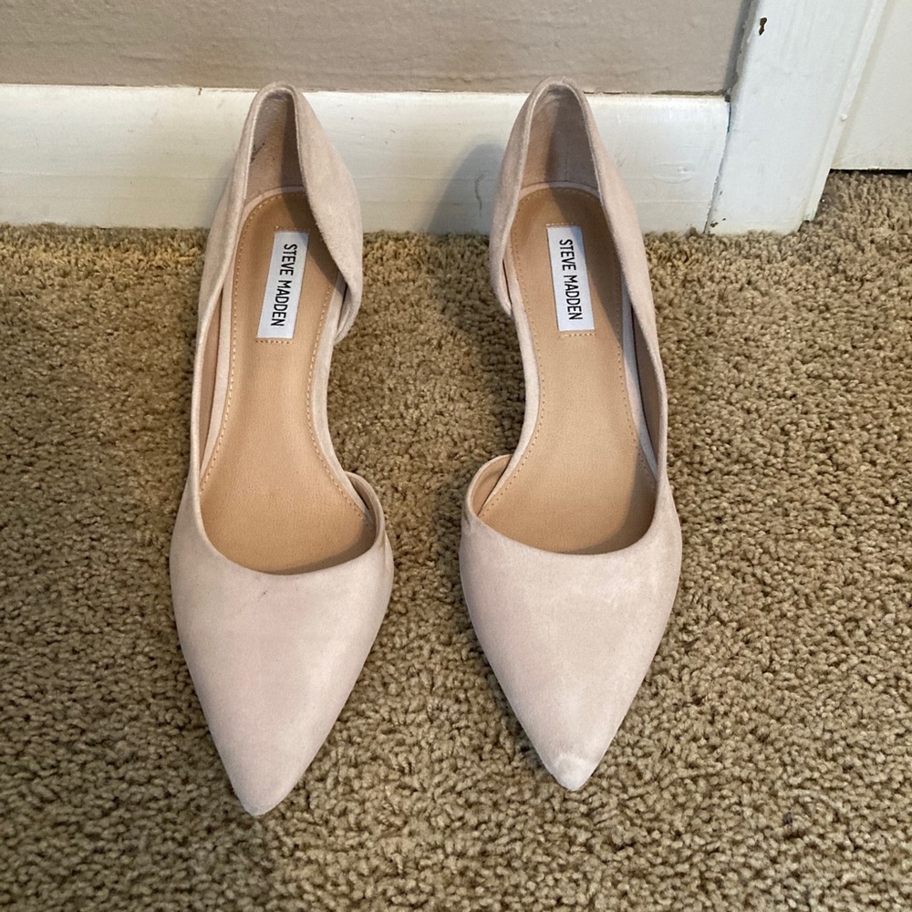 Steve Madden Light Pink Suede Heels